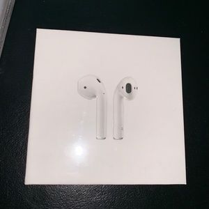 New! Airpods 2 w/ Wireless Charging Case